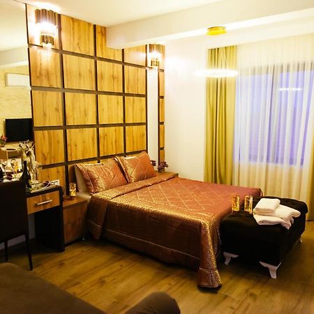 Hotel Platinum Ulcinj Ngoại thất bức ảnh
