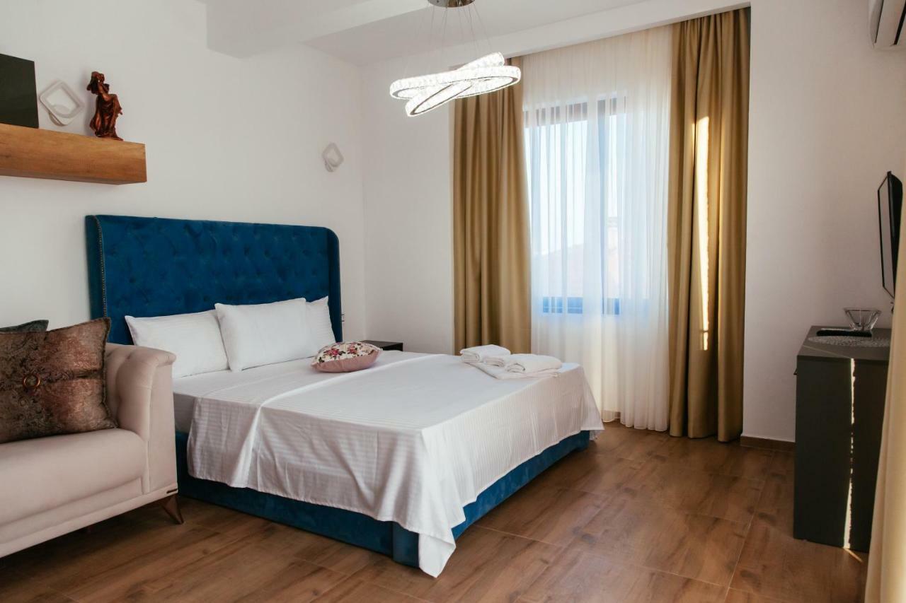 Hotel Platinum Ulcinj Ngoại thất bức ảnh