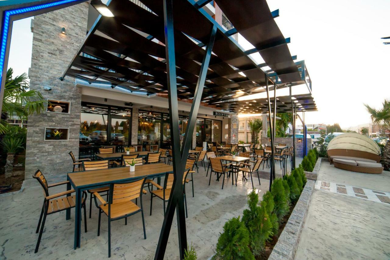 Hotel Platinum Ulcinj Ngoại thất bức ảnh