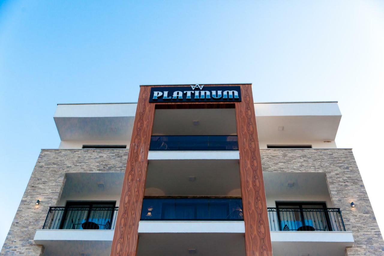 Hotel Platinum Ulcinj Ngoại thất bức ảnh