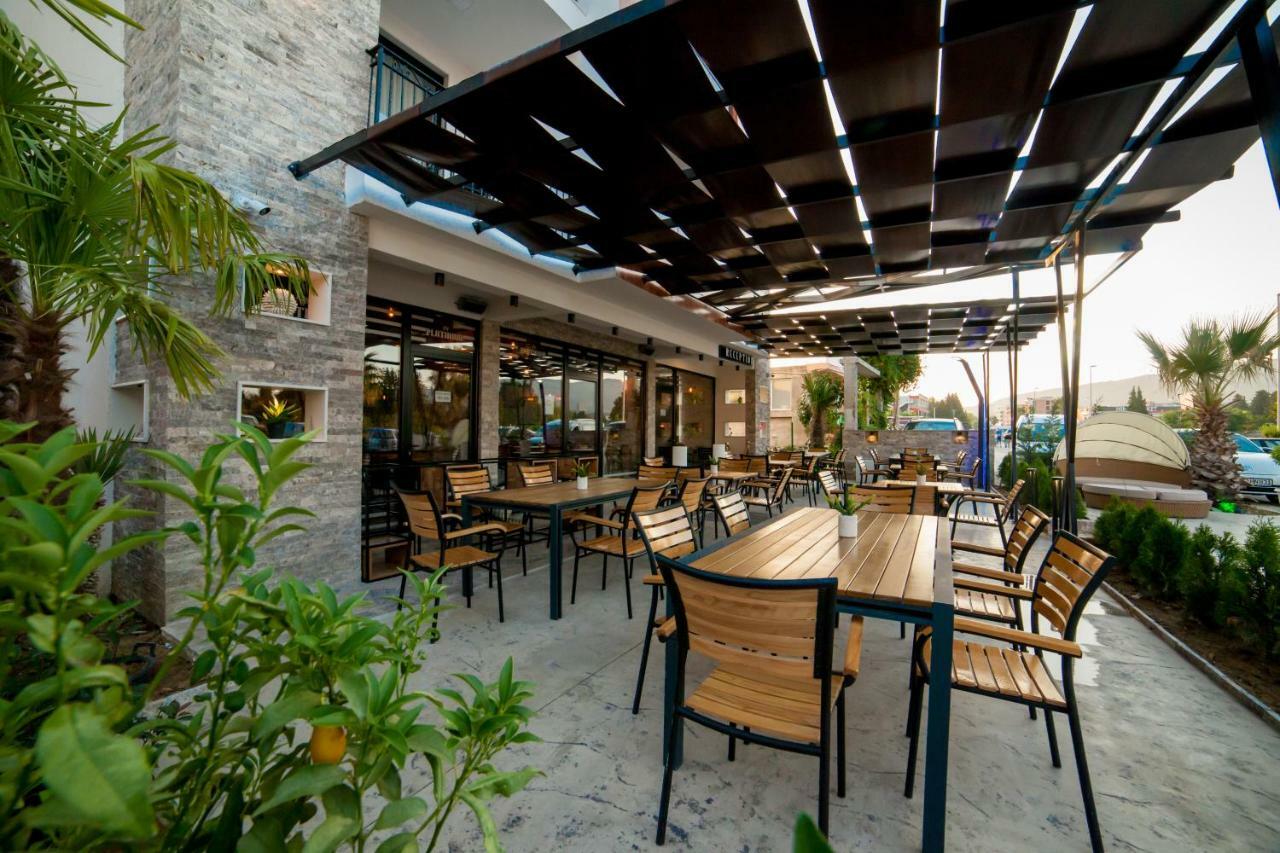 Hotel Platinum Ulcinj Ngoại thất bức ảnh