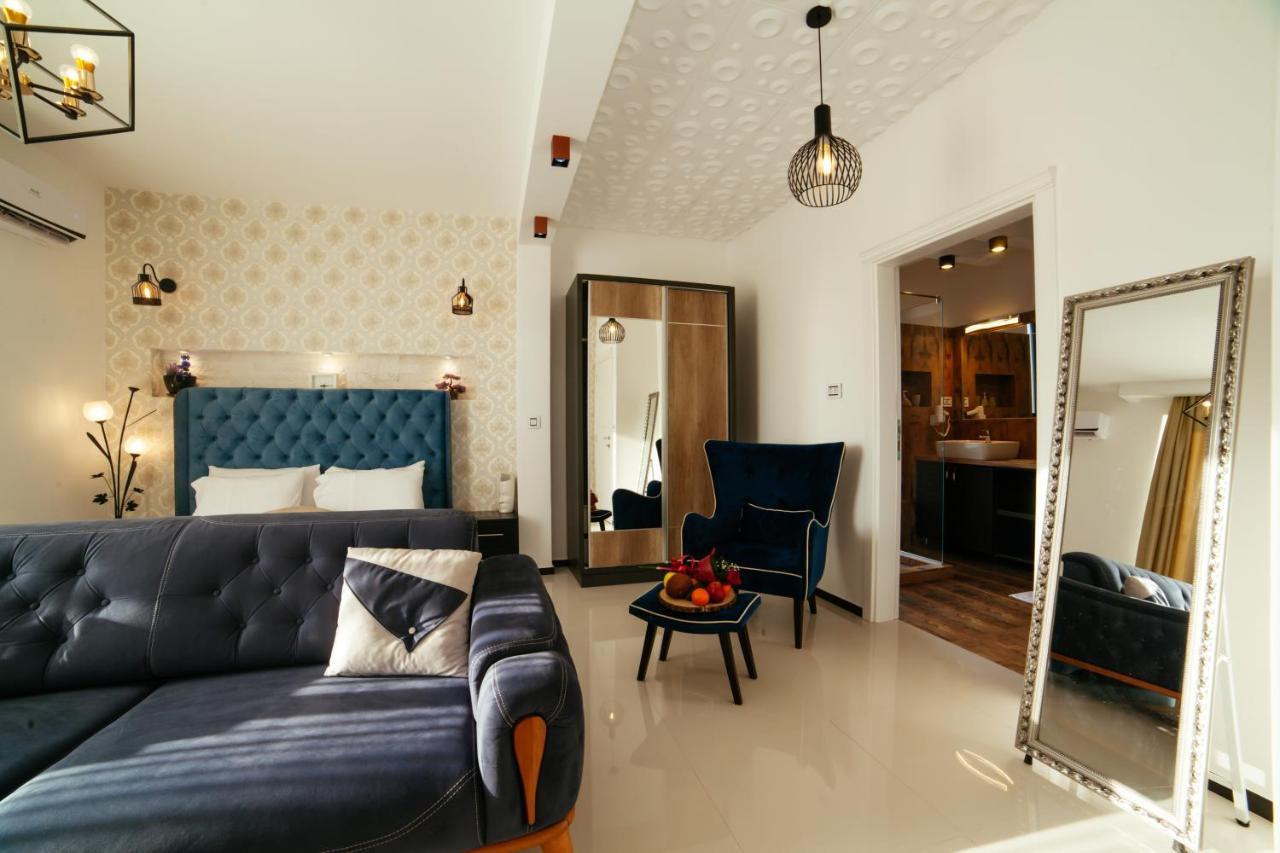 Hotel Platinum Ulcinj Ngoại thất bức ảnh
