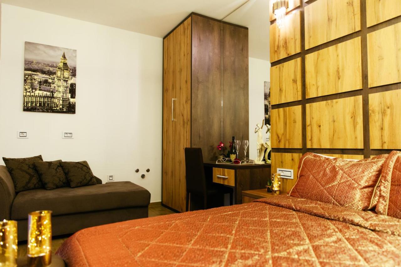 Hotel Platinum Ulcinj Ngoại thất bức ảnh