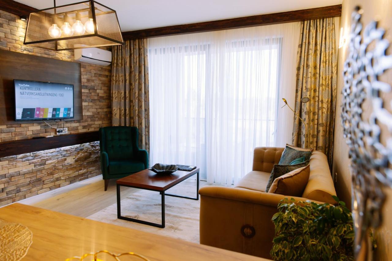 Hotel Platinum Ulcinj Ngoại thất bức ảnh
