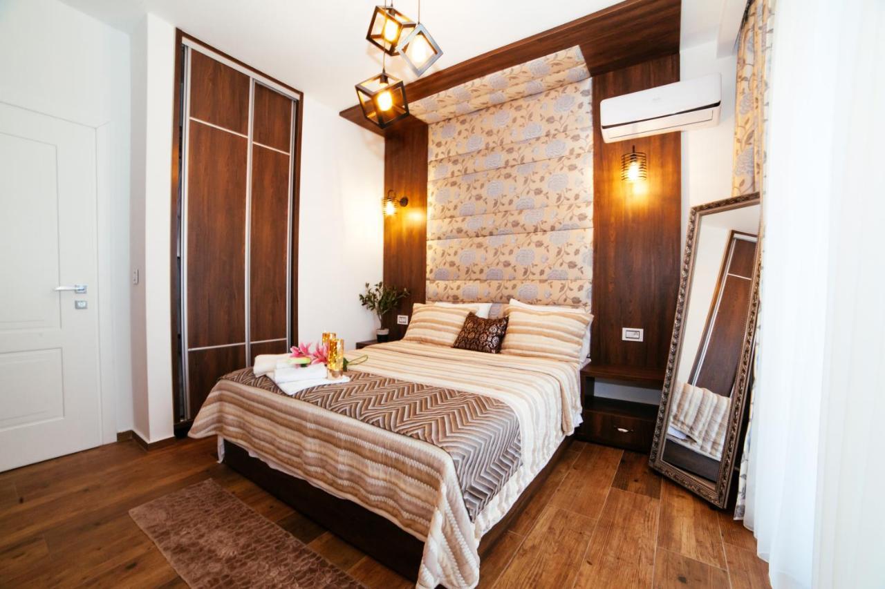 Hotel Platinum Ulcinj Ngoại thất bức ảnh